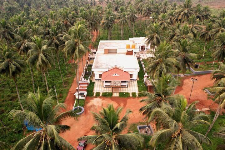 Beautiful Farm House & Villa - Monappa Estate - Top Rated Udupi Buitenkant foto